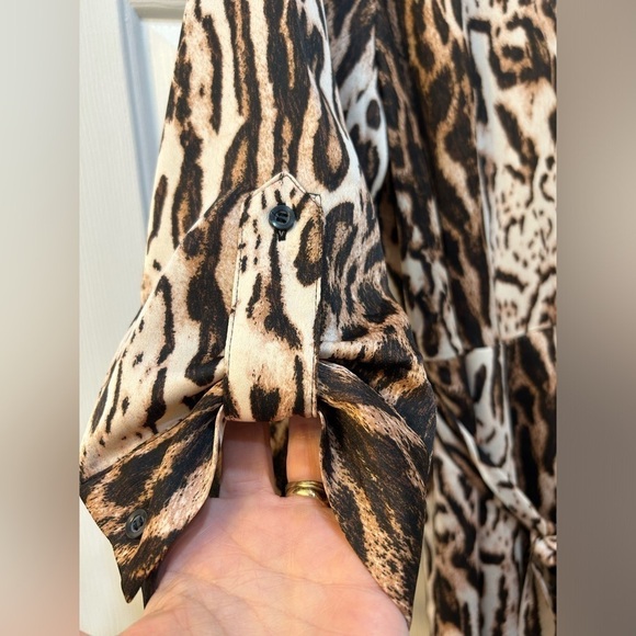 NWT I.N.C. Satin Animal Print Dress Button Front Belted With Pockets Size 16 - Picture 6 of 10